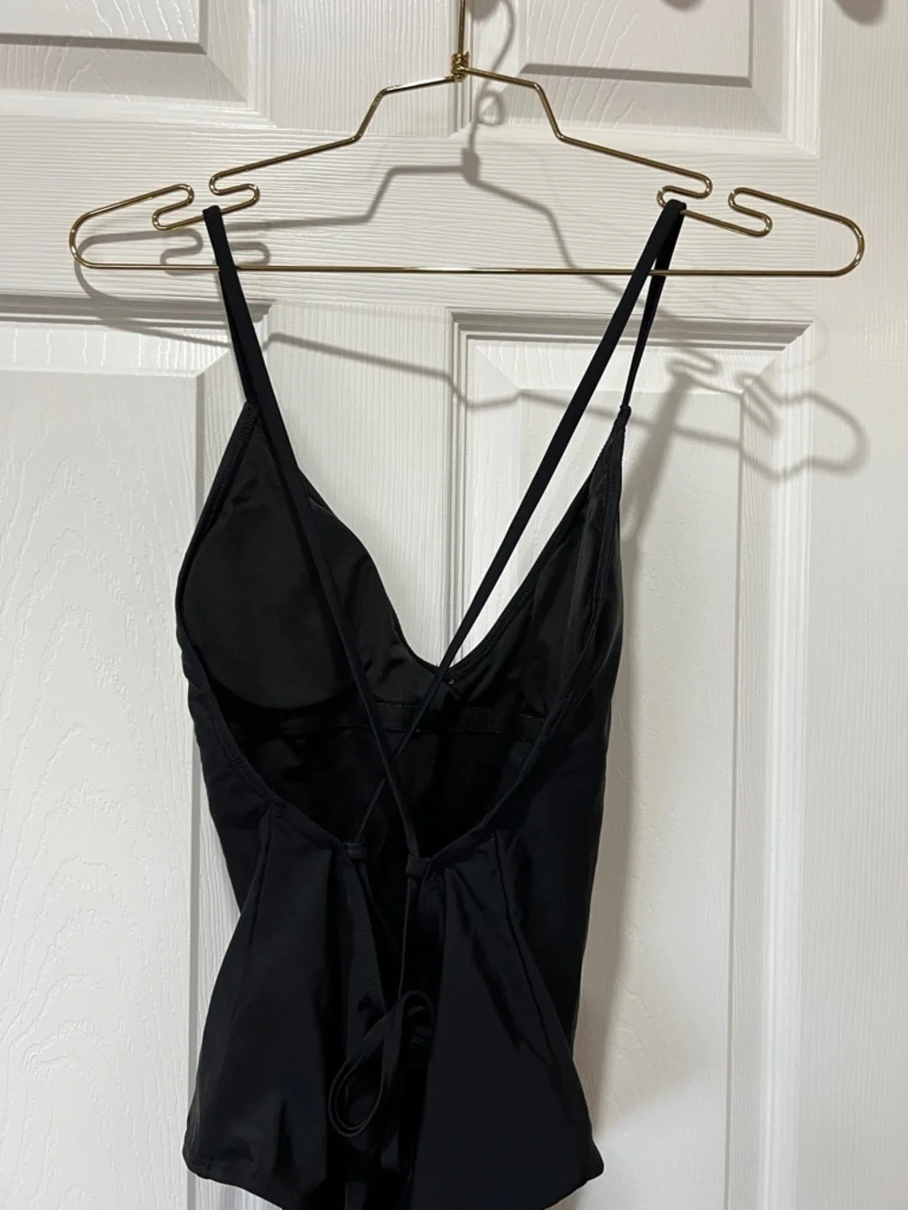 One Piece Swimwear Bathing Suit Size XL Black Adjustable Straps Deep-Neck Style